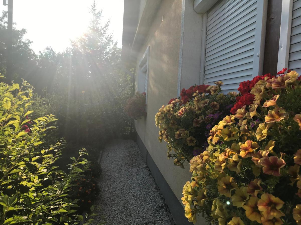 Viharsarki Apartman Gyula Exterior photo