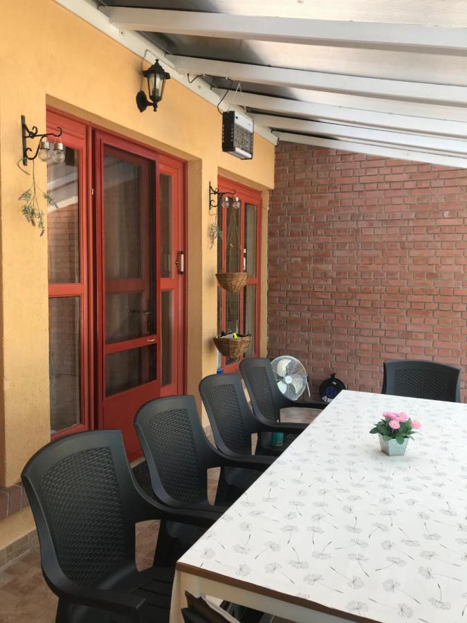 Viharsarki Apartman Gyula Exterior photo