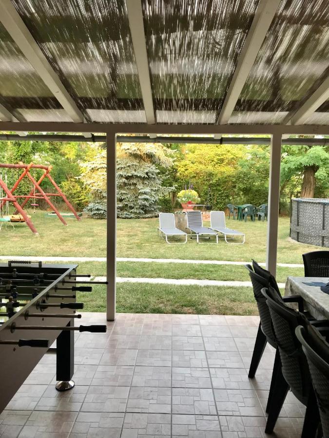 Viharsarki Apartman Gyula Exterior photo